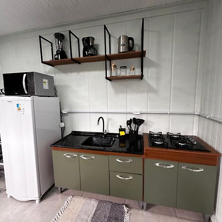 Kitnet Container Com Garagem Villa Itapema Kültér fotó